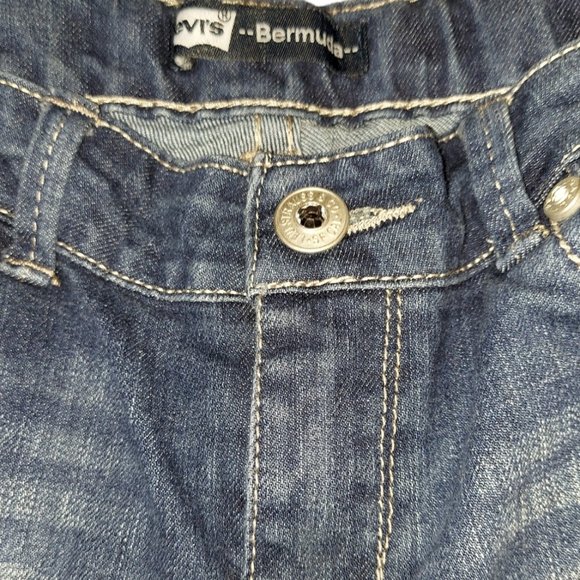Levi's Girl's Bermuda Jean Shorts Size 12 - Picture 3 of 5
